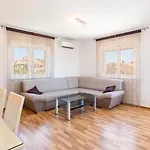 Dragan K1 - A2 Second Floor - Mpolo Apartmán Medulin
