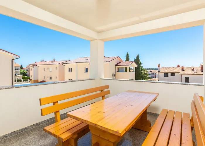 Dragan K1 - A2 Second Floor - Mpolo